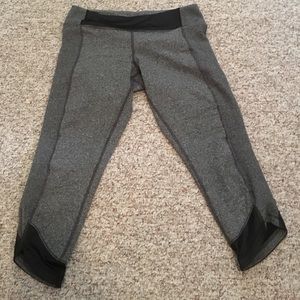 Lululemon crops